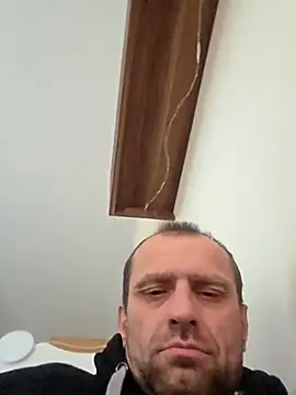 Roman0798 online show from October 25, 10:28 am