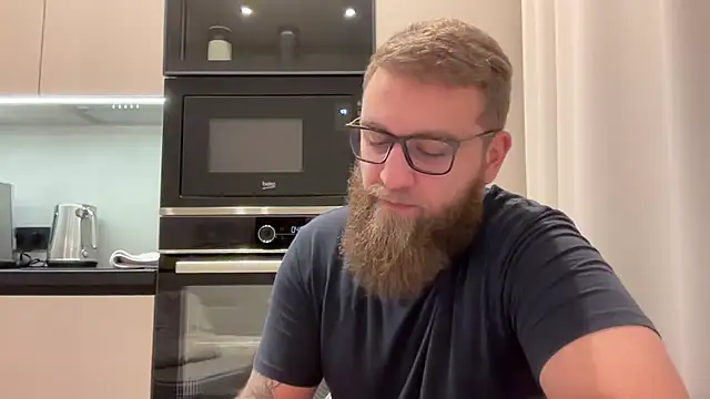 Bear bear  online show from November 28, 11:23 am