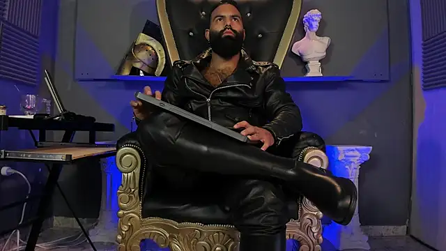 BeardAndrew online show from September 23, 3:28 am