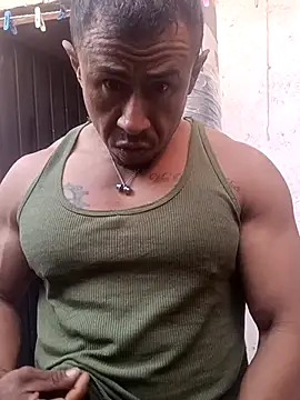 Snapshot of ivandignity chatting on October 28, 10:34 pm ivandignity online show from October 28, 10:34 pm