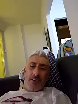 cuci45 online show from October 3, 8:14 pm