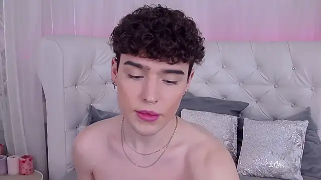 RobbyCharming online show from November 23, 4:12 am