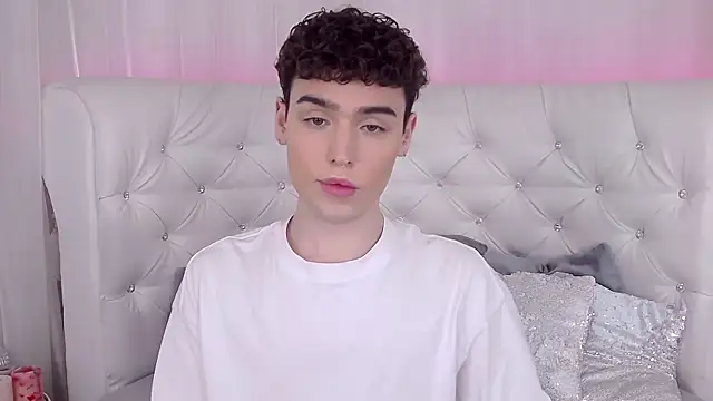 RobbyCharming online show from October 4, 4:28 am