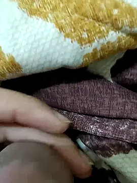 wrong man25 online show from December 16, 11:12 pm