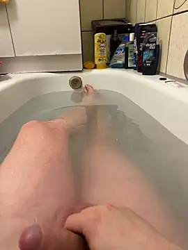 David19932908 online show from February 5, 4:48 pm