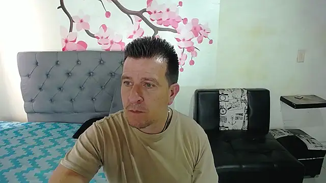 Snapshot of amaya_627 chatting on January 18, 3:05 pm amaya 627 online show from January 18, 3:05 pm