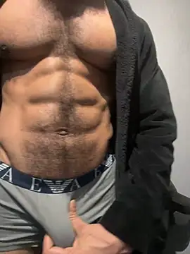 troygurth9 online show from March 2, 10:56 pm