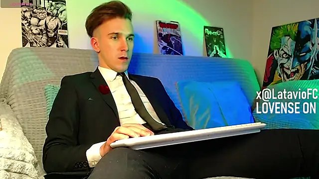 Midnighter  online show from April 12, 2:26 am