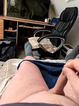 Mariomario0565 online show from November 19, 5:29 am