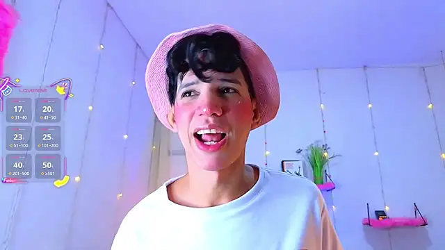 Ariel Femboy  online show from October 3, 3:11 am