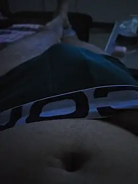 Snapshot of sonnesex12 chatting on January 4, 11:27 pm sonnesex12 online show from January 4, 11:27 pm