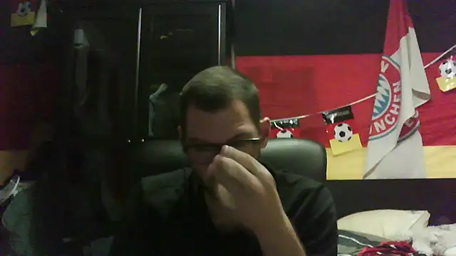 Die-geile-Sau online show from November 22, 9:25 pm