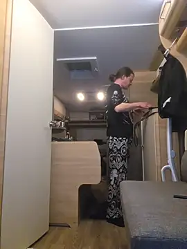 Ebinator666 online show from April 8, 11:35 pm