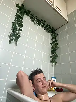 Toyjungee online show from November 10, 2:33 pm