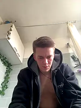 Toyjungee online show from October 31, 11:35 am