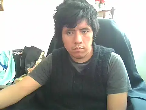 Snapshot of gianfranco1230 chatting on October 4, 7:18 pm gianfranco1230 online show from October 4, 7:18 pm