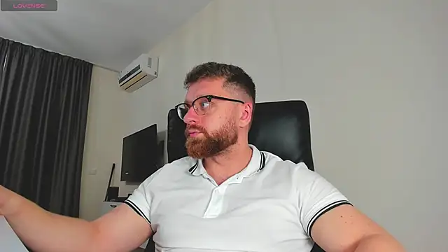 Findom guy online show from March 8, 11:47 am