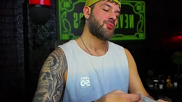 LexXHardy online show from November 15, 8:05 am