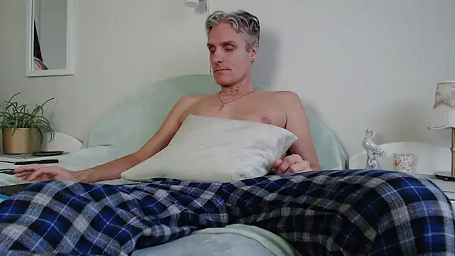 StrongBill online show from December 14, 7:40 am