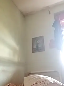 Snapshot of Nirfantasy chatting on September 17, 1:12 pm Nirfantasy online show from September 17, 1:12 pm