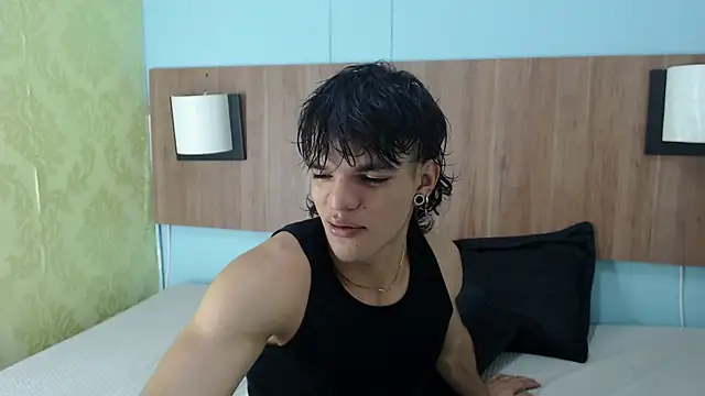 AlbertBernal69 online show from February 8, 2:58 am