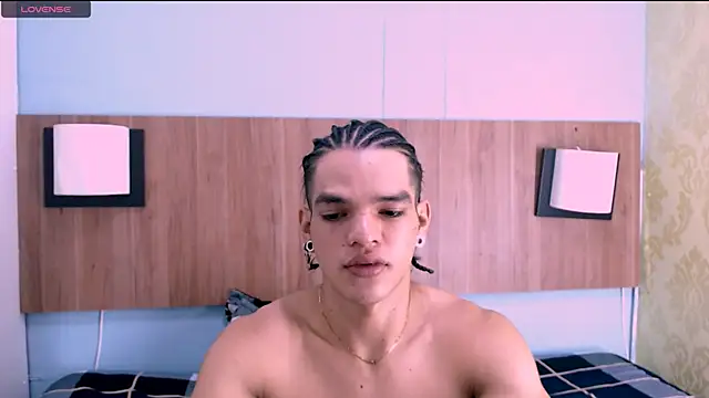 AlbertBernal69 online show from January 30, 2:06 am