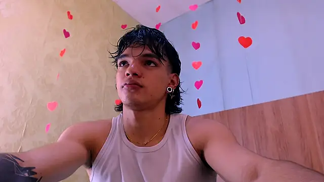 AlbertBernal69 online show from February 15, 3:09 am