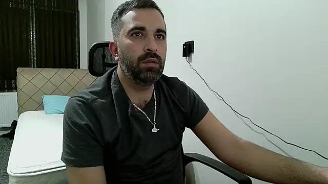 tgltplsr online show from February 2, 9:45 pm