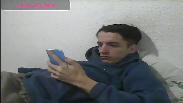 Tombgy07 online show from February 12, 8:40 pm