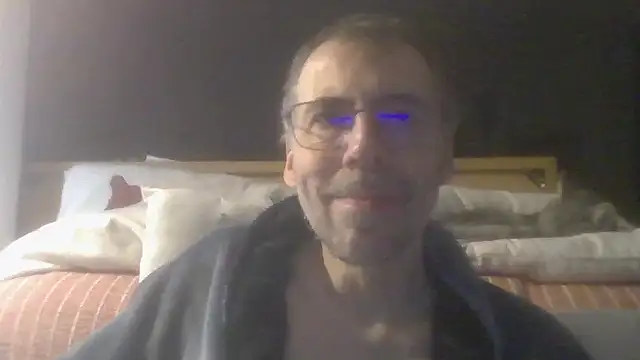 ptitcanard60600 online show from November 16, 10:34 pm