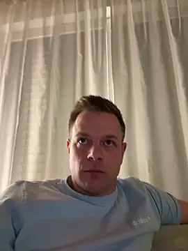 Danii0790 online show from April 15, 8:20 pm