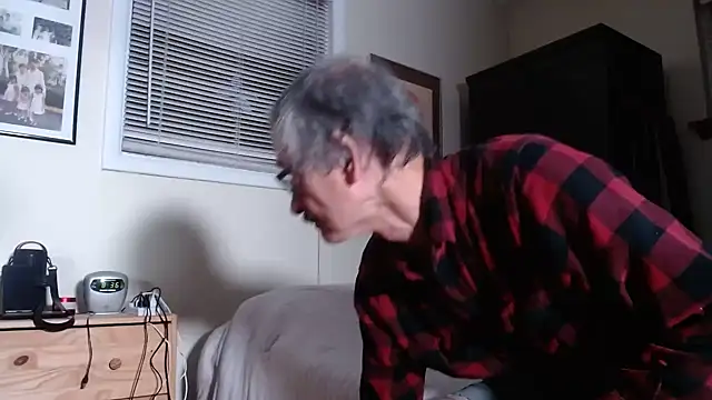 hottottrot691 online show from March 2, 1:37 am