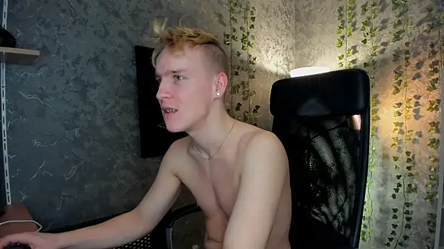 AlexxSweet online show from January 12, 5:56 am