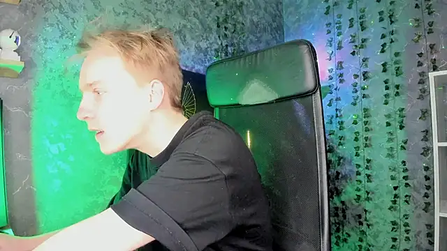 AlexxSweet online show from February 7, 6:42 am