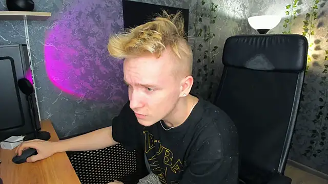 AlexxSweet online show from February 8, 6:43 am