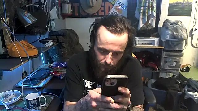 CloudDadddyyy420 online show from November 22, 12:10 am