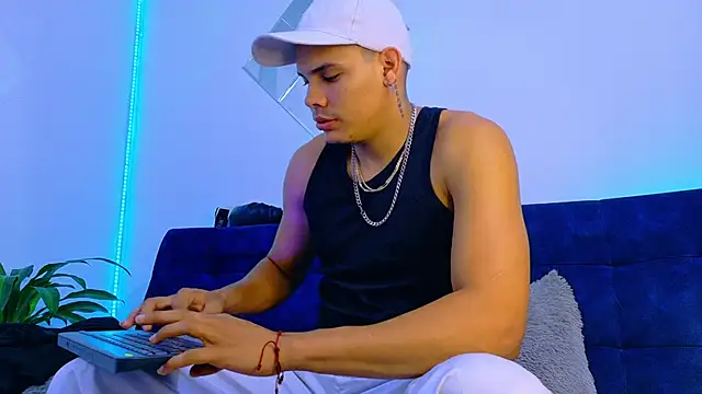 rick03 leto online show from October 6, 6:29 am