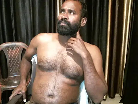 Snapshot of indian2 chatting on February 3, 6:24 am indian2 online show from February 3, 6:24 am