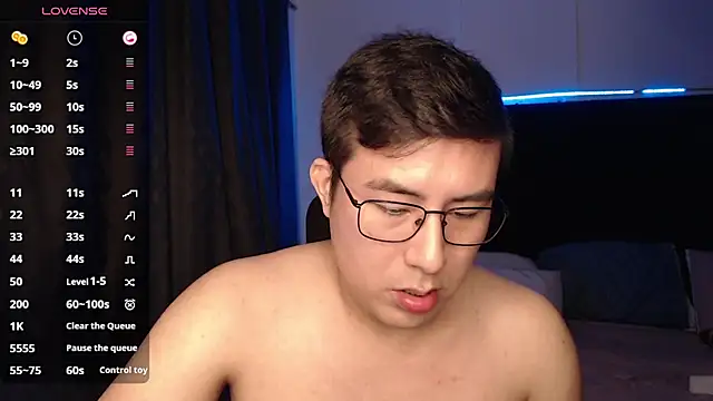 andrewmhilton  online show from November 13, 3:00 am