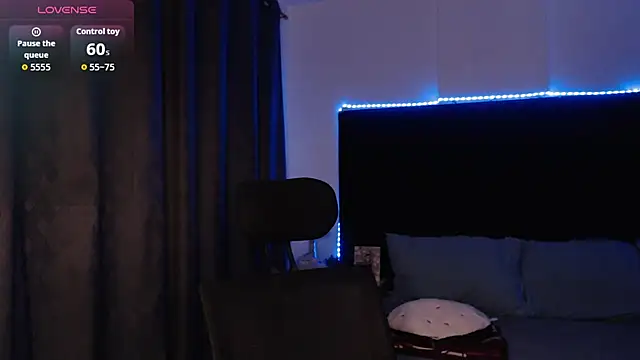 andrewmhilton  online show from March 14, 5:58 am