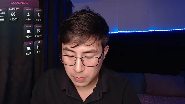 andrewmhilton  online show from April 21, 6:41 am