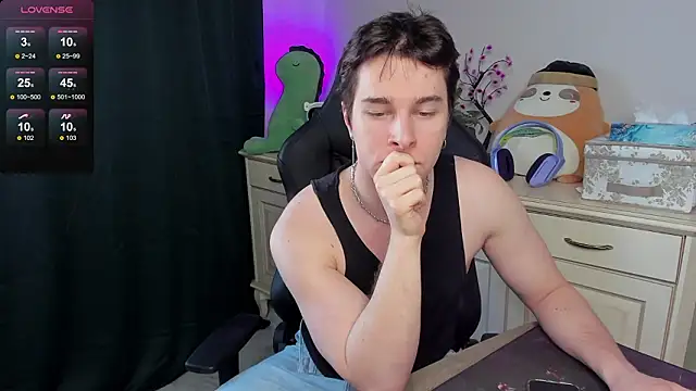 Vincent Strong online show from February 1, 8:46 am