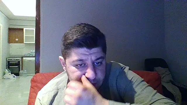 erkekkkadam online show from March 31, 8:32 pm