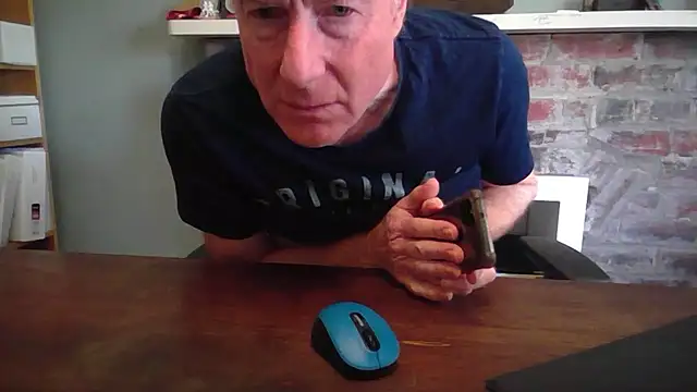 jiggy77777 online show from December 5, 1:58 am