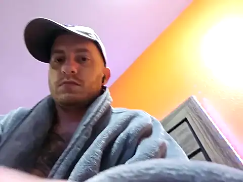 Hydro-Blastz online show from February 25, 3:38 pm