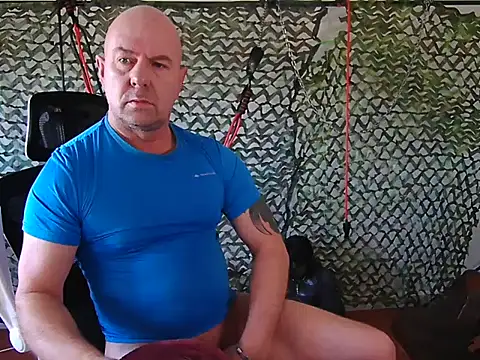 ManlyPrisonGuy online show from December 26, 12:59 pm