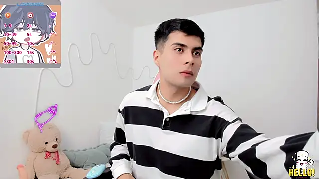 lucas cute online show from December 14, 8:38 pm