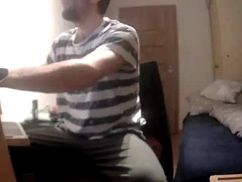 matejk online show from October 31, 6:00 pm