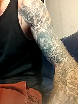 PIercingBoy38 online show from October 28, 7:49 pm