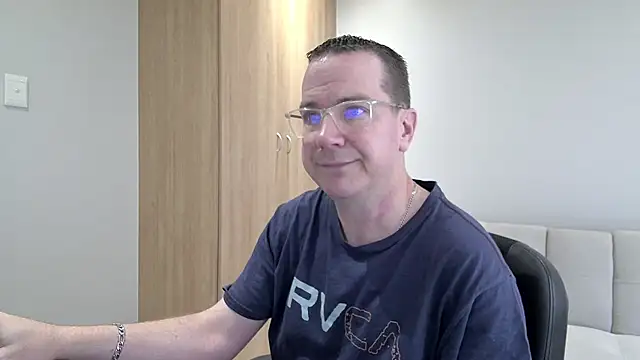 Snapshot of BrettJ81 chatting on October 12, 1:16 pm BrettJ81 online show from October 12, 1:16 pm